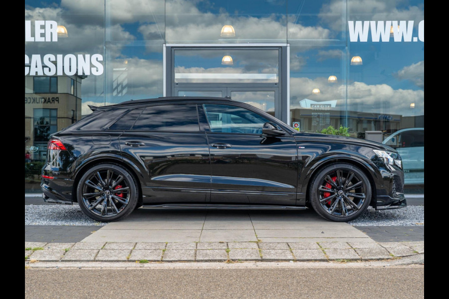 Audi Q8 60 TFSI e Quattro Competition 490PK / Pano / B&O / Carbon / 360 / RS stoelen / Luchtvering