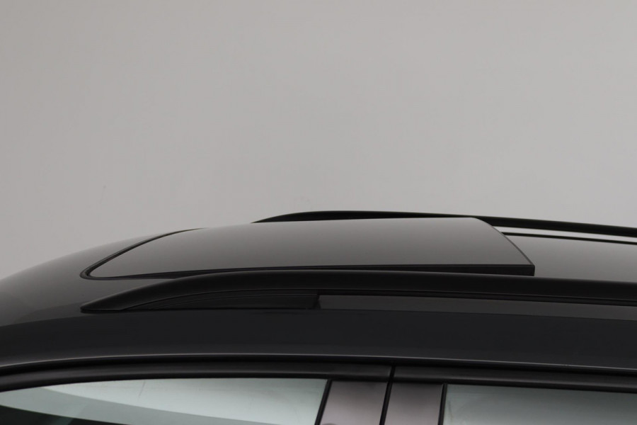 Seat Tarraco 1.5 TSI Style Limited Edition (PANORAMADAK, TREKHAAK, DIGITALE COCKPIT, NAVIGATIE, CARPLAY, PARKEERSENSOREN)