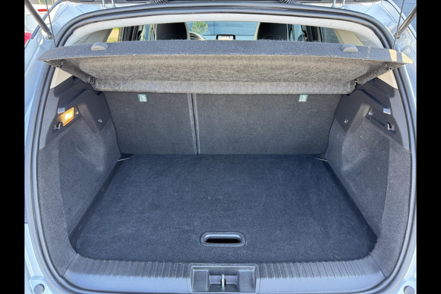 Renault Captur 1.3 TCe 130 Edition One 1e Eigenaar,Navi,Camera,Clima,Cruise,6 Bak,Pdc V+A,131pk,Lmv 18'',Apk tot 04-2026 Renault Captur 1.3 TCe 130 Edition One 1e Eigenaar,Navi,Camera,Clima,Cruise,6 Bak,Pdc V+A,131pk,Lmv 18'',Apk tot 04-2026