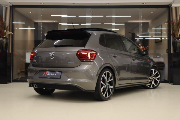 Volkswagen Polo 2.0 TSI GTI PANO/CARPLAY/STOELVERWARMING/VOL