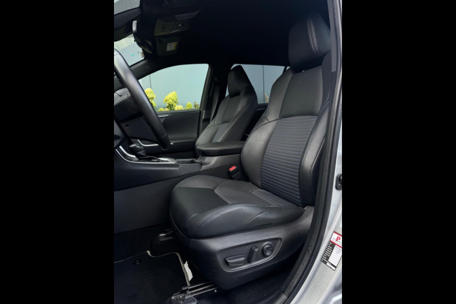 Toyota RAV4 2.5 Hybrid Bi-Tone M23 NAVI 360 CAMERA CLIMATE SPORTVELGEN