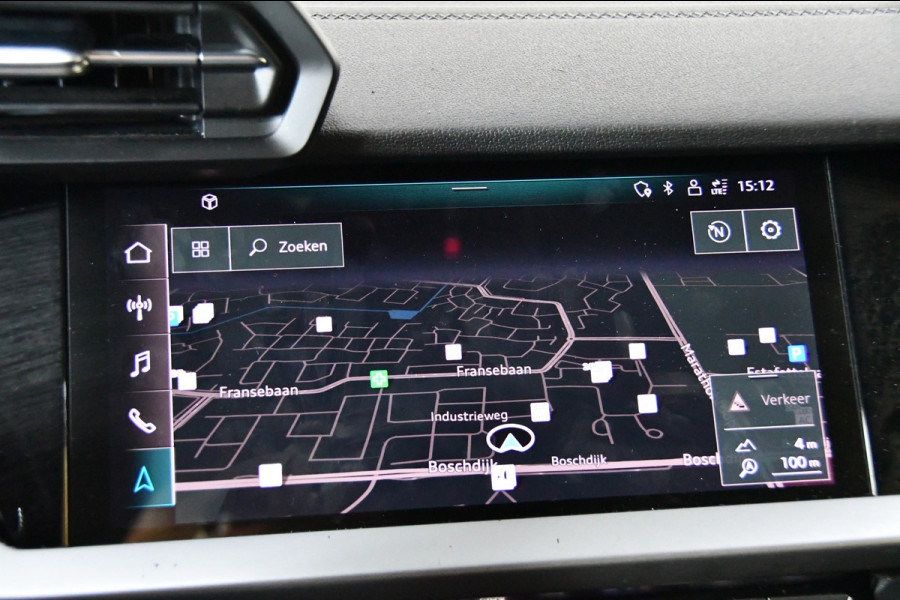 Audi A3 Sportback 40TFSI e Business S-line, Panoramadak, Applecarplay