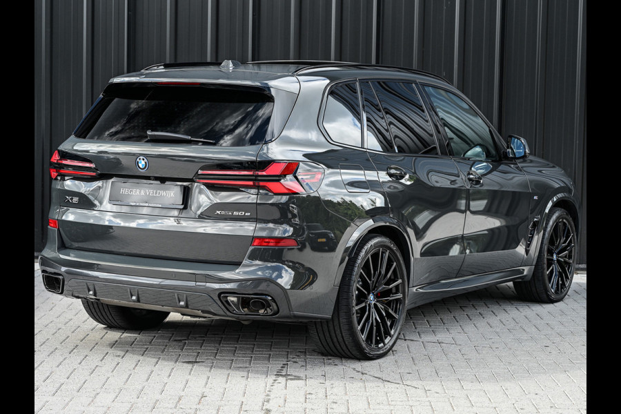 BMW X5 xDrive50e | M-SPORT PRO | TREKHAAK | COMFORT ACCESS | BMW NIERE ICONIC GLOW | PANORAMADAK | COMFORT SEATS | AMBIANCE INTERIEUR |