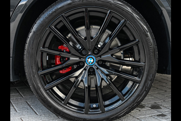 BMW X5 xDrive50e | M-SPORT PRO | TREKHAAK | COMFORT ACCESS | BMW NIERE ICONIC GLOW | PANORAMADAK | COMFORT SEATS | AMBIANCE INTERIEUR |