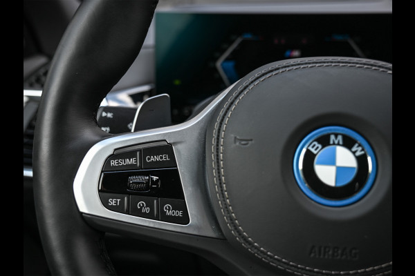 BMW X5 xDrive50e | M-SPORT PRO | TREKHAAK | COMFORT ACCESS | BMW NIERE ICONIC GLOW | PANORAMADAK | COMFORT SEATS | AMBIANCE INTERIEUR |