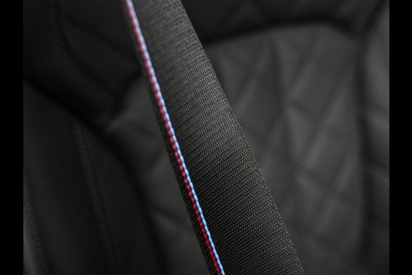 BMW X5 xDrive50e | M-SPORT PRO | TREKHAAK | COMFORT ACCESS | BMW NIERE ICONIC GLOW | PANORAMADAK | COMFORT SEATS | AMBIANCE INTERIEUR |