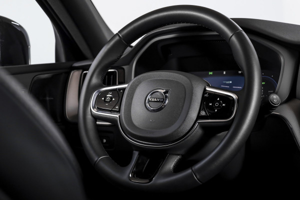 Volvo XC60 2.0 T6 Plug-in hybrid AWD Plus Black Edition | S/K-Panodak | Harman/Kardon | Dig. Cockpit | Adapt. Cruise | Memory Stoelen | Elek. Klep | Stoel-+stuurverw. | 360 Camera | NAV+App. Connect | ECC | LM 21" | 3461