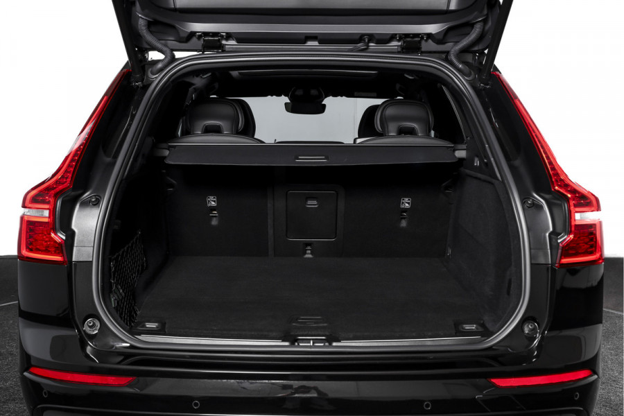Volvo XC60 2.0 T6 Plug-in hybrid AWD Plus Black Edition | S/K-Panodak | Harman/Kardon | Dig. Cockpit | Adapt. Cruise | Memory Stoelen | Elek. Klep | Stoel-+stuurverw. | 360 Camera | NAV+App. Connect | ECC | LM 21" | 3461