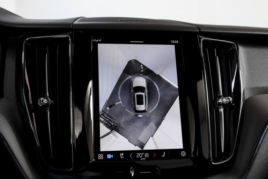 Volvo XC60 2.0 T6 Plug-in hybrid AWD Plus Black Edition | S/K-Panodak | Harman/Kardon | Dig. Cockpit | Adapt. Cruise | Memory Stoelen | Elek. Klep | Stoel-+stuurverw. | 360 Camera | NAV+App. Connect | ECC | LM 21" | 3461
