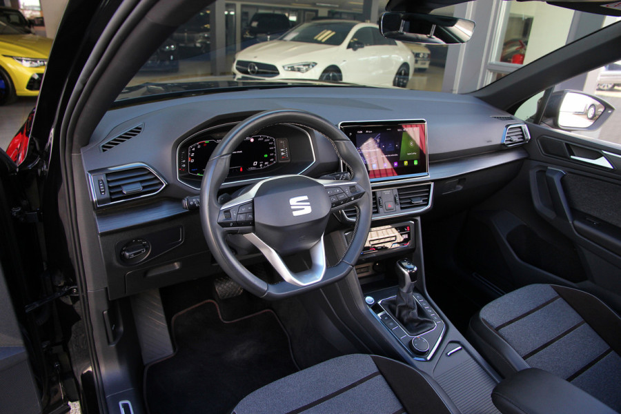 Seat Tarraco 1.4 TSI e-Hybrid PHEV Xcellence | Pano | Trekhaak | ACC | 360