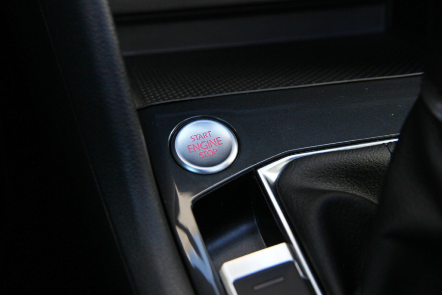 Seat Tarraco 1.4 TSI e-Hybrid PHEV Xcellence | Pano | Trekhaak | ACC | 360