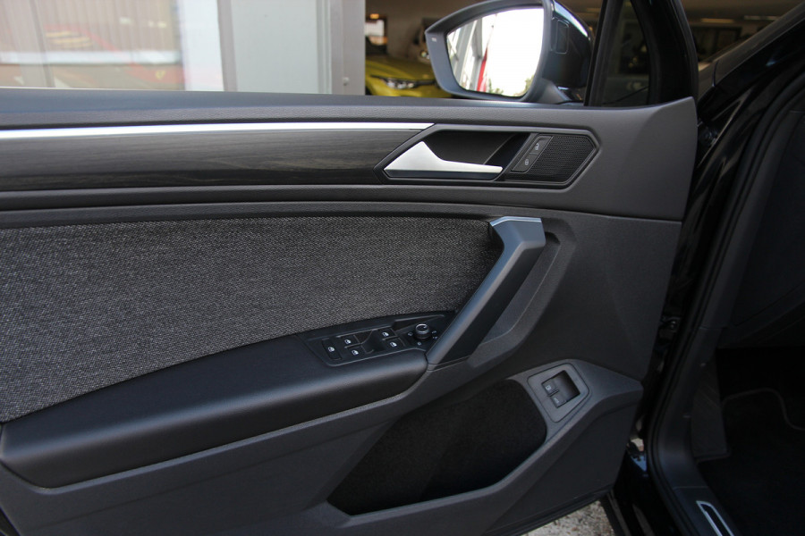 Seat Tarraco 1.4 TSI e-Hybrid PHEV Xcellence | Pano | Trekhaak | ACC | 360