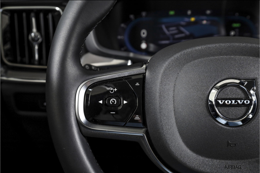 Volvo V60 2.0 T6 Plug-in hybrid AWD Ultra Dark | S/K-panodak | Bowers/Wilkens | Dig. Cockpit | Adapt. Cruise | Memory Stoelen | Elek. Klep | Stoel-+stuurverw. | 360 Camera | NAV+App. Connect | Elek. trekhaak | LM 19" |