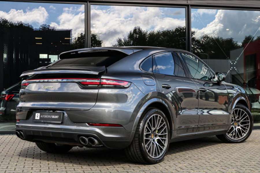 Porsche Cayenne Coupé 3.0 E-Hybrid - MATRIX - PANO - SPORT CHRONO - COMFORTSTOELEN