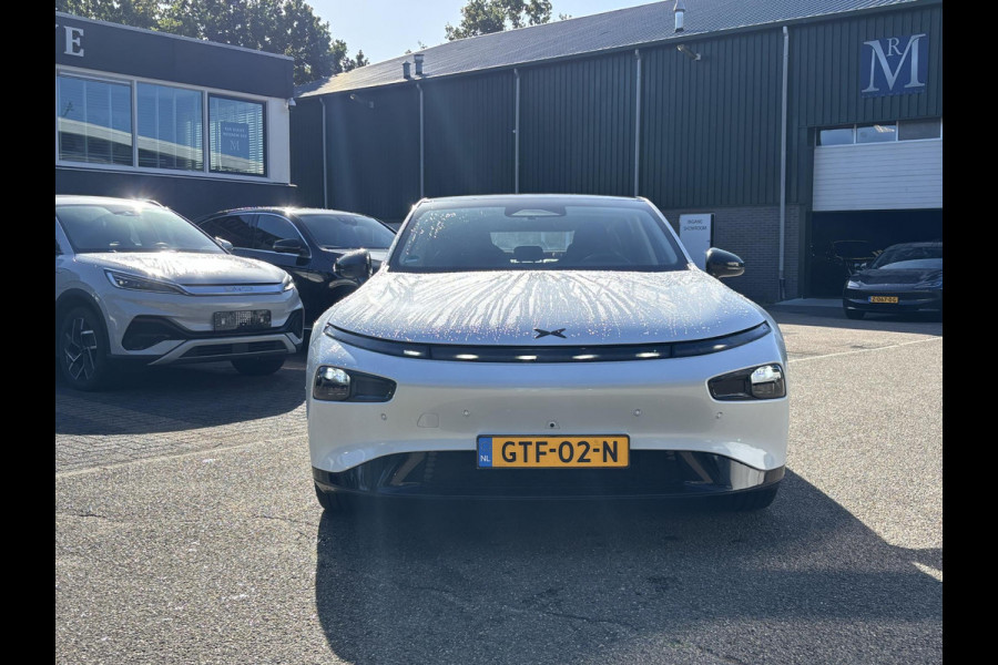 XPeng P7 AWD Performance 86 kWh VAN: 49.900,- VOOR: 46.877,- UW HERFSTVOORDEEL: 3.023,- | UNIEKE KMSTAND! | ORIG. NL GELEVERD.