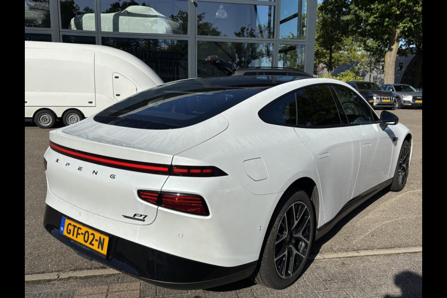 XPeng P7 AWD Performance 86 kWh VAN: 49.900,- VOOR: 46.877,- UW HERFSTVOORDEEL: 3.023,- | UNIEKE KMSTAND! | ORIG. NL GELEVERD.