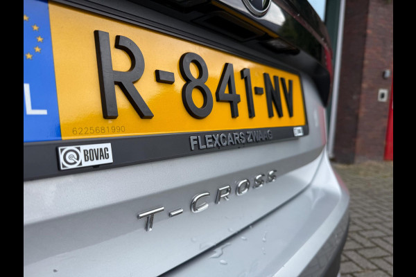 Volkswagen T-Cross 1.0 TSI 110PK Life - Climate - Parkeerhulp - Media Apple/Android - Cruise Volkswagen T-Cross 1.0 TSI 110PK Life - Climate - Parkeerhulp - Media Apple/Android - Cruise