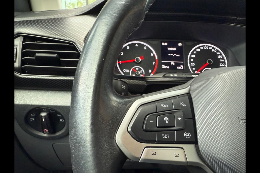 Volkswagen T-Cross 1.0 TSI 110PK Life - Climate - Parkeerhulp - Media Apple/Android - Cruise Volkswagen T-Cross 1.0 TSI 110PK Life - Climate - Parkeerhulp - Media Apple/Android - Cruise