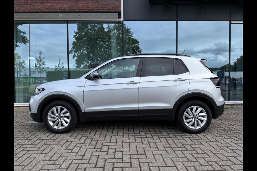 Volkswagen T-Cross 1.0 TSI 110PK Life - Climate - Parkeerhulp - Media Apple/Android - Cruise Volkswagen T-Cross 1.0 TSI 110PK Life - Climate - Parkeerhulp - Media Apple/Android - Cruise