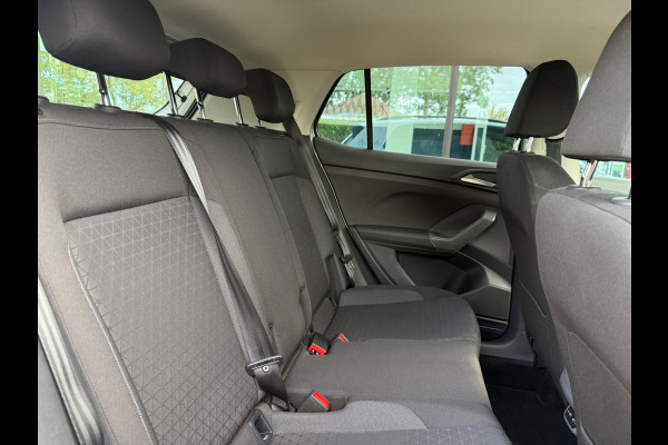 Volkswagen T-Cross 1.0 TSI 110PK Life - Climate - Parkeerhulp - Media Apple/Android - Cruise Volkswagen T-Cross 1.0 TSI 110PK Life - Climate - Parkeerhulp - Media Apple/Android - Cruise