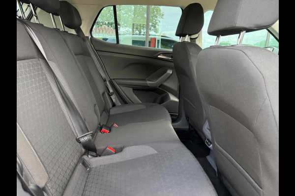 Volkswagen T-Cross 1.0 TSI 110PK Life - Climate - Parkeerhulp - Media Apple/Android - Cruise Volkswagen T-Cross 1.0 TSI 110PK Life - Climate - Parkeerhulp - Media Apple/Android - Cruise