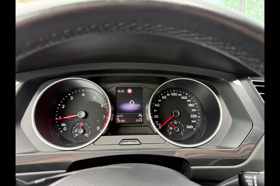 Volkswagen Tiguan 1.5 TSI Comfortline - Navi - Climate - Cruise - Parkeerhulp - Org.NL
