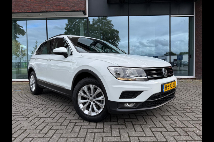 Volkswagen Tiguan 1.5 TSI Comfortline - Navi - Climate - Cruise - Parkeerhulp - Org.NL