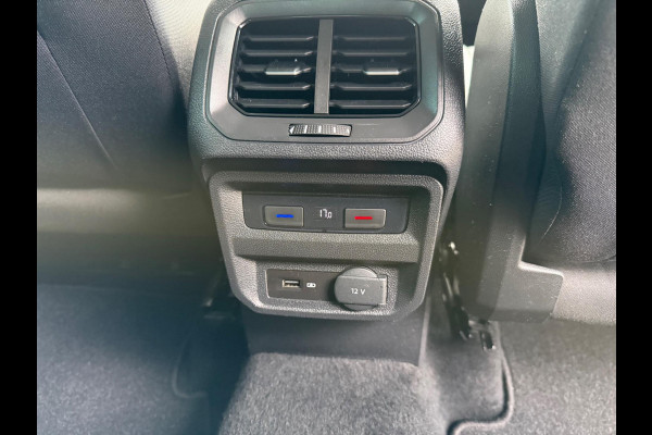 Volkswagen Tiguan 1.5 TSI Comfortline - Navi - Climate - Cruise - Parkeerhulp - Org.NL