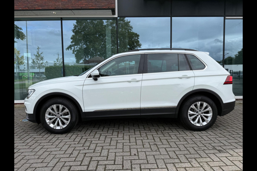 Volkswagen Tiguan 1.5 TSI Comfortline - Navi - Climate - Cruise - Parkeerhulp - Org.NL