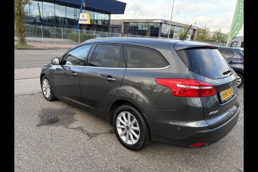 Ford FOCUS Wagon 1.5 Titanium Automaat