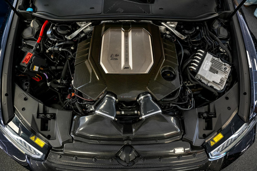 Audi RS6 Avant RS 6 TFSI quattro ABT RS-R 1 of 125 Akrapovic Panodak Keramisch Stoelvent. B&O+ Eventuri 360 Camera