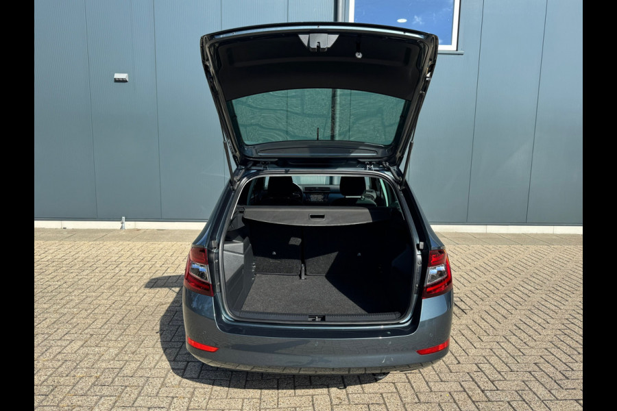 Škoda Fabia Combi 1.0 Business Edition * Navigatie * Stoelverwarming * Climate Control *