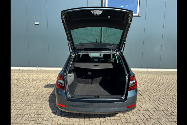 Škoda Fabia Combi 1.0 Business Edition * Navigatie * Stoelverwarming * Climate Control *