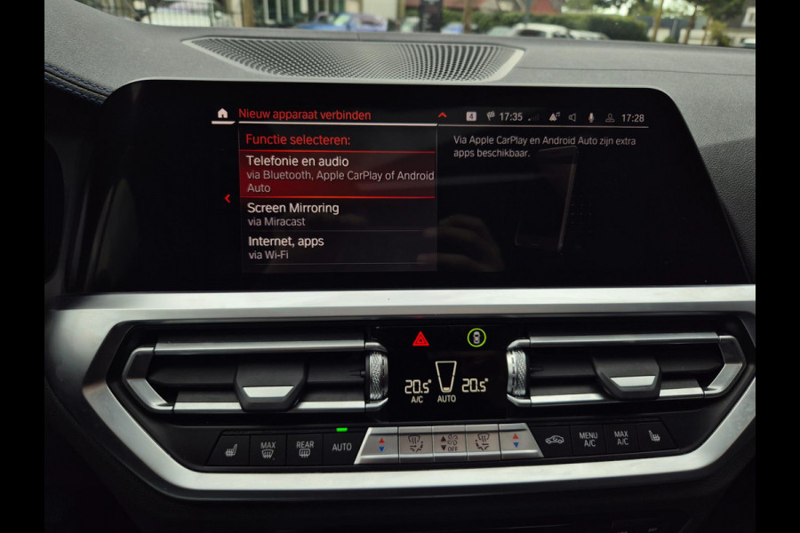 BMW 3-serie G20 330i M Edition Plus volle optielijst! Android CarPlay Pano M Stoel HUD Camera NAP NL 1e EIG Laser Spoiler M Remmen
