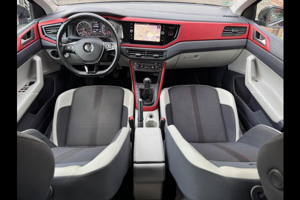 Volkswagen Polo 1.0 TSI 95pk Beats CarPlay Navigatie Stoelvw Leder 17 inch