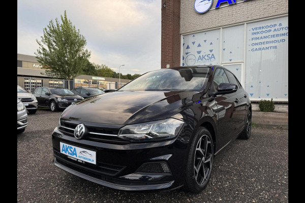 Volkswagen Polo 1.0 TSI 95pk Beats CarPlay Navigatie Stoelvw Leder 17 inch