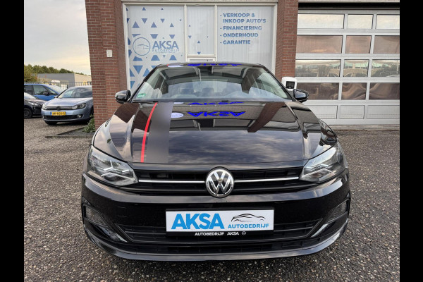 Volkswagen Polo 1.0 TSI 95pk Beats CarPlay Navigatie Stoelvw Leder 17 inch