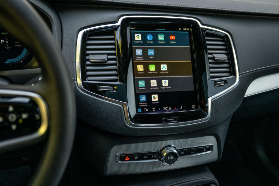 Volvo XC90 2.0 T8 Recharge AWD Ultra Bright 455pk Luchtvering