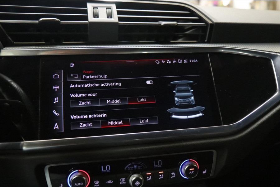 Audi Q3 Sportback 45 TFSI e S Edition PANO / SFEERVERLICHTING / NAVI / VOL