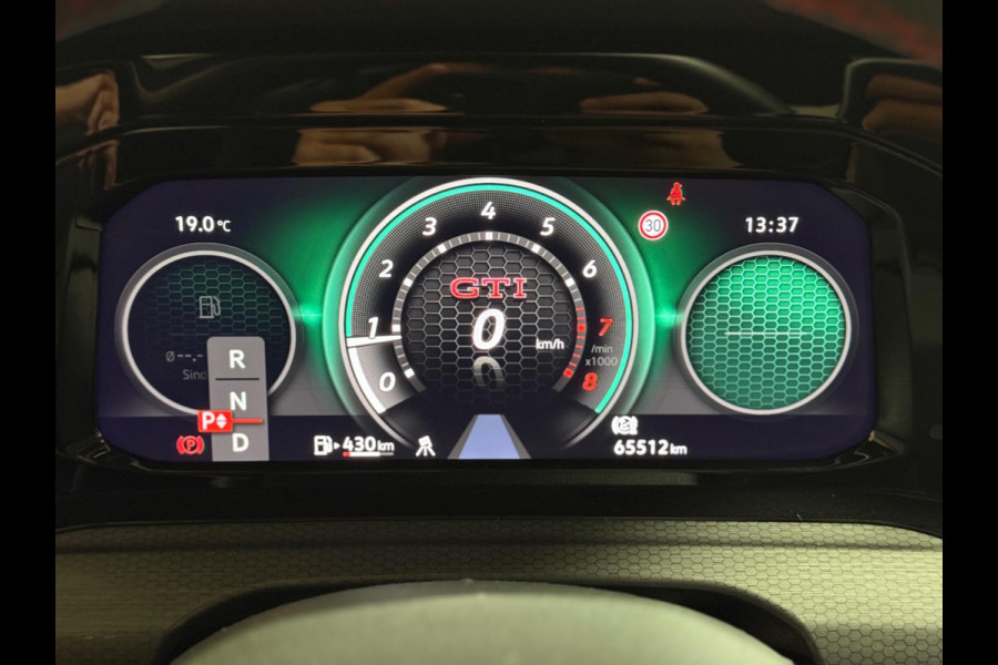 Volkswagen Golf 2.0 TSI GTI Clubsport | pano | Keyless | Downpipe | Keyless | ACC