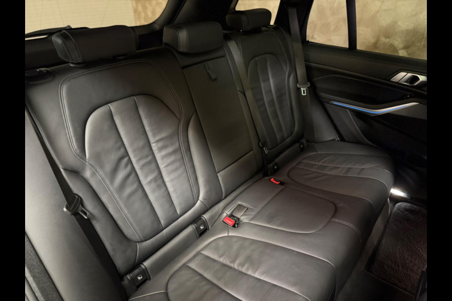 BMW X5 XDrive45e Executive M-Sport | Panoramadak | ACC | Stoel-Stuurverwarming | Keyless | Luchtvering |
