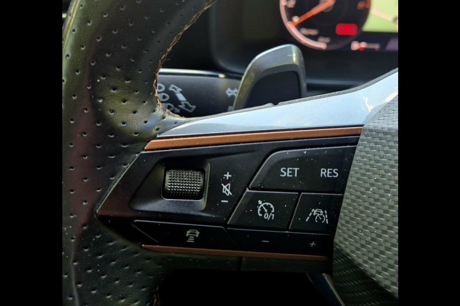 CUPRA Formentor 1.5 TSI / camera / automaat / navi / 18 inch