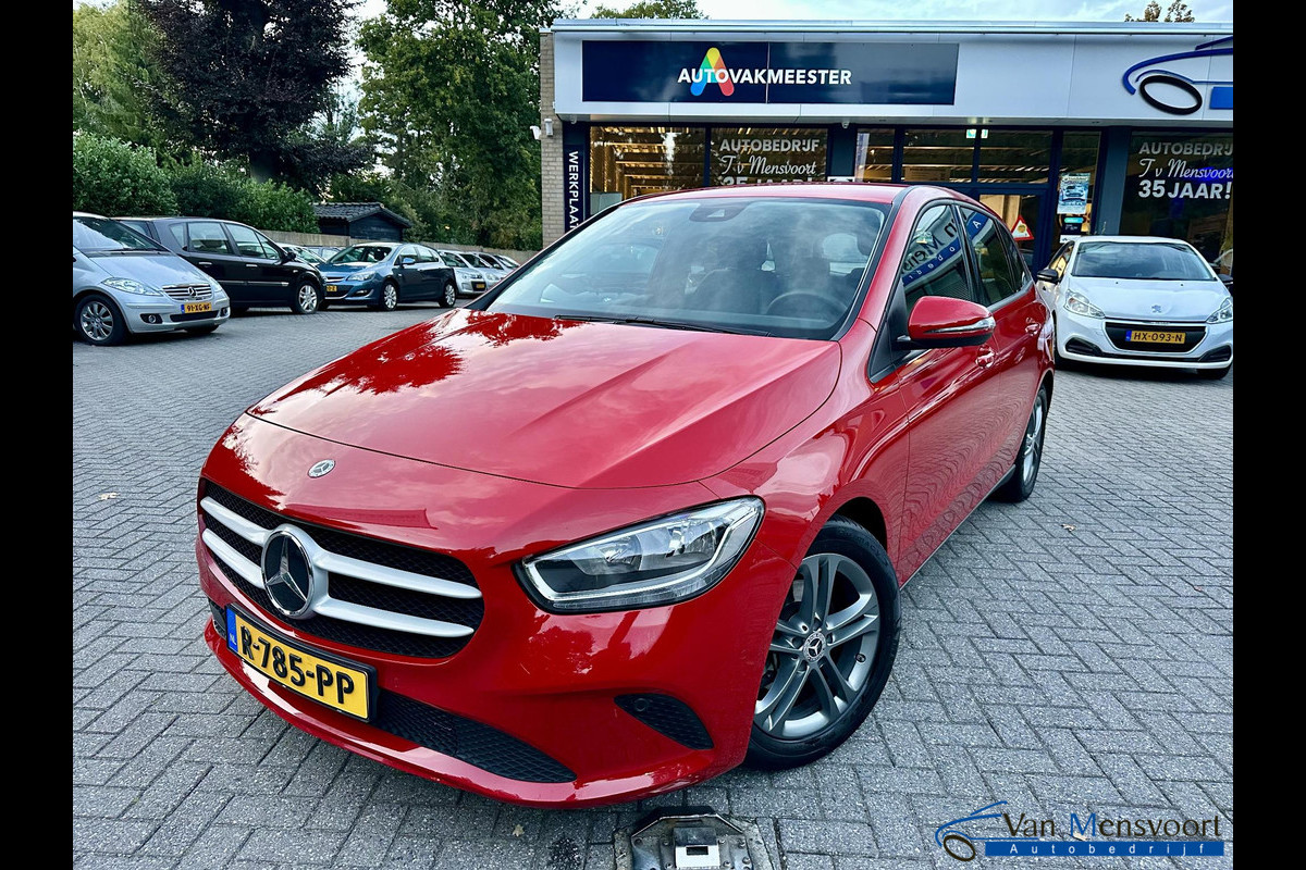 Mercedes-Benz B-Klasse B180 Automaat Business Solution