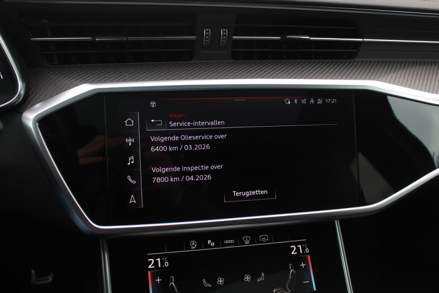 Audi RS6 Avant TFSI quattro / Trekhaak / Panoramadak / Keramisch / 360Camera / Head-up / Softclose / Standverwarming / B&O / Volleder / 22'' /  Apple CarPlay / Achterasbesturing / Luchtvering / Dodehoek / DAB / ACC / St
