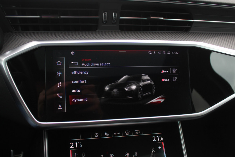 Audi RS6 Avant TFSI quattro / Trekhaak / Panoramadak / Keramisch / 360Camera / Head-up / Softclose / Standverwarming / B&O / Volleder / 22'' /  Apple CarPlay / Achterasbesturing / Luchtvering / Dodehoek / DAB / ACC / St