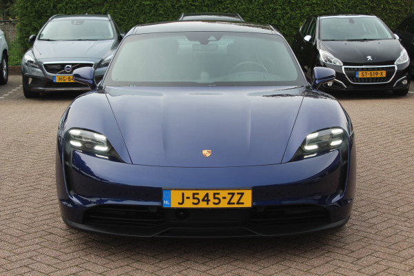 Porsche Taycan 4S Performance 84 kWh / SoH 91.3% / Panoramadak / 360Camera / Head-up / Achterasbesturing / Matrix LED / 21'' / Luchtvering / Bose / Stoelmassage / Sportchrono / Leder / Stuurverwarming / DAB / ACC Porsche Taycan 4S Performance 84 kWh / SoH 91.3% / Panoramadak / 360Camera / Head-up / Achterasbesturing / Matrix LED / 21'' / Luchtvering / Bose / Stoelmassage / Sportchrono / Leder / Stuurverwarming / DAB / ACC