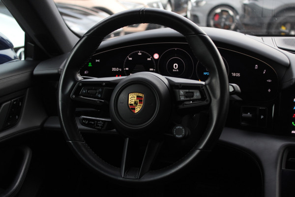 Porsche Taycan 4S Performance 84 kWh / SoH 91.3% / Panoramadak / 360Camera / Head-up / Achterasbesturing / Matrix LED / 21'' / Luchtvering / Bose / Stoelmassage / Sportchrono / Leder / Stuurverwarming / DAB / ACC Porsche Taycan 4S Performance 84 kWh / SoH 91.3% / Panoramadak / 360Camera / Head-up / Achterasbesturing / Matrix LED / 21'' / Luchtvering / Bose / Stoelmassage / Sportchrono / Leder / Stuurverwarming / DAB / ACC