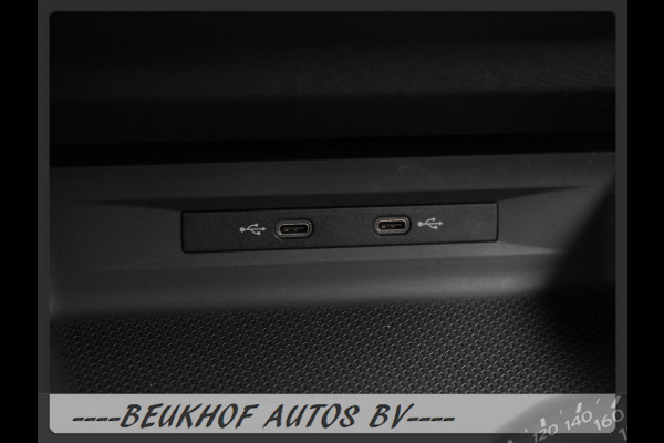 Seat Leon 1.0 TSI Style Business Intense Carplay Virtual Das Seat Leon 1.0 TSI Style Business Intense Carplay Virtual Das