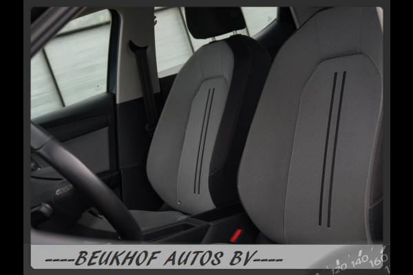 Seat Leon 1.0 TSI Style Business Intense Carplay Virtual Das Seat Leon 1.0 TSI Style Business Intense Carplay Virtual Das