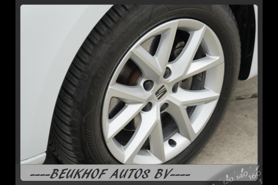 Seat Leon 1.0 TSI Style Business Intense Carplay Virtual Das Seat Leon 1.0 TSI Style Business Intense Carplay Virtual Das